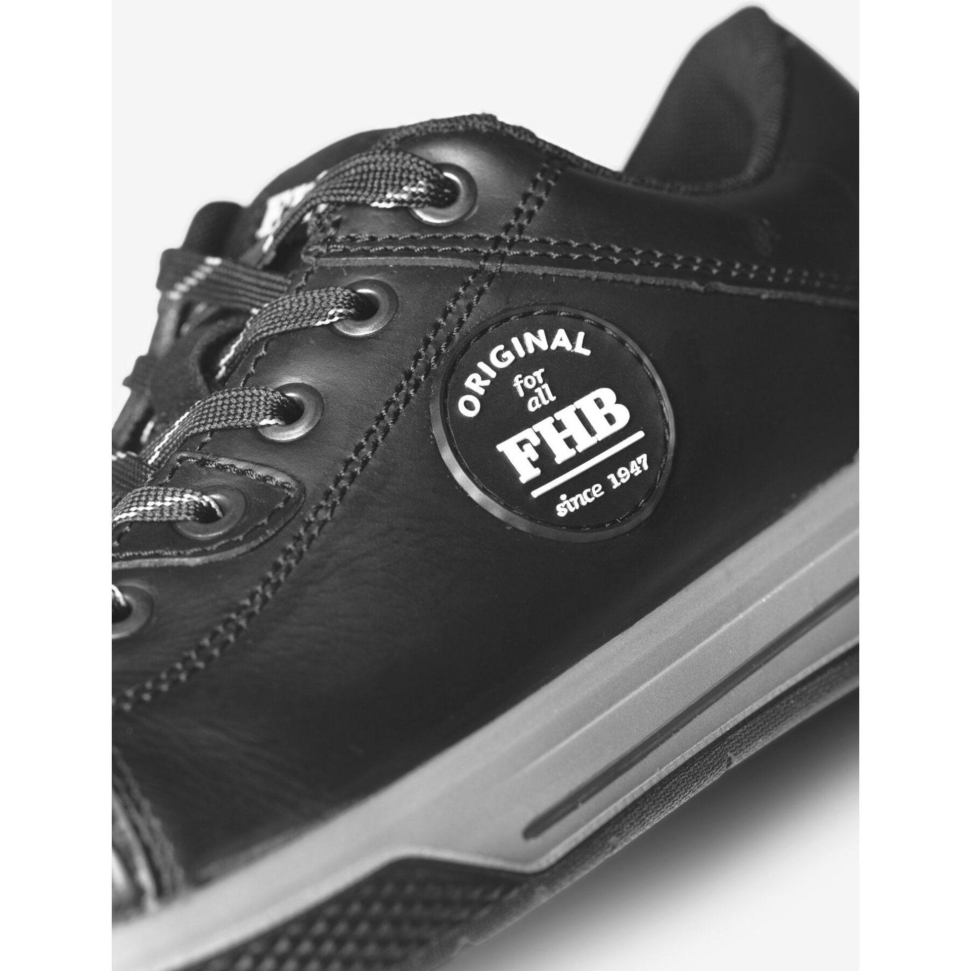 JULIAN Sneaker flach EN ISO 20345-S3 schwarz 39