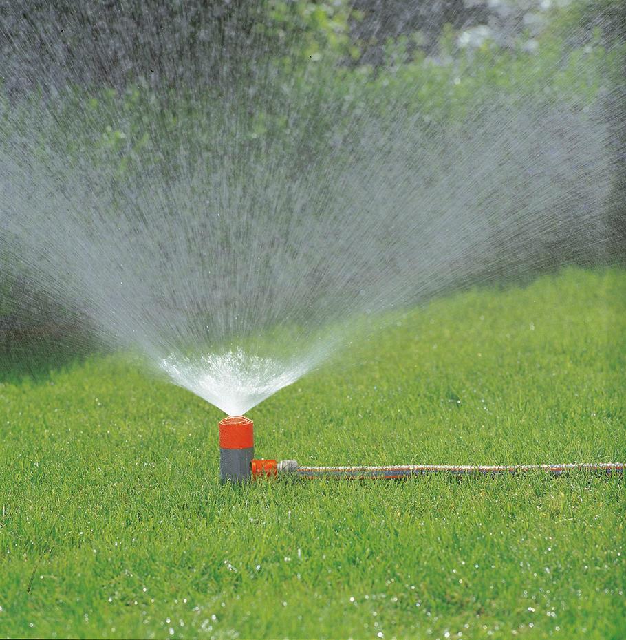 Gardena Sprühregner mit Spike