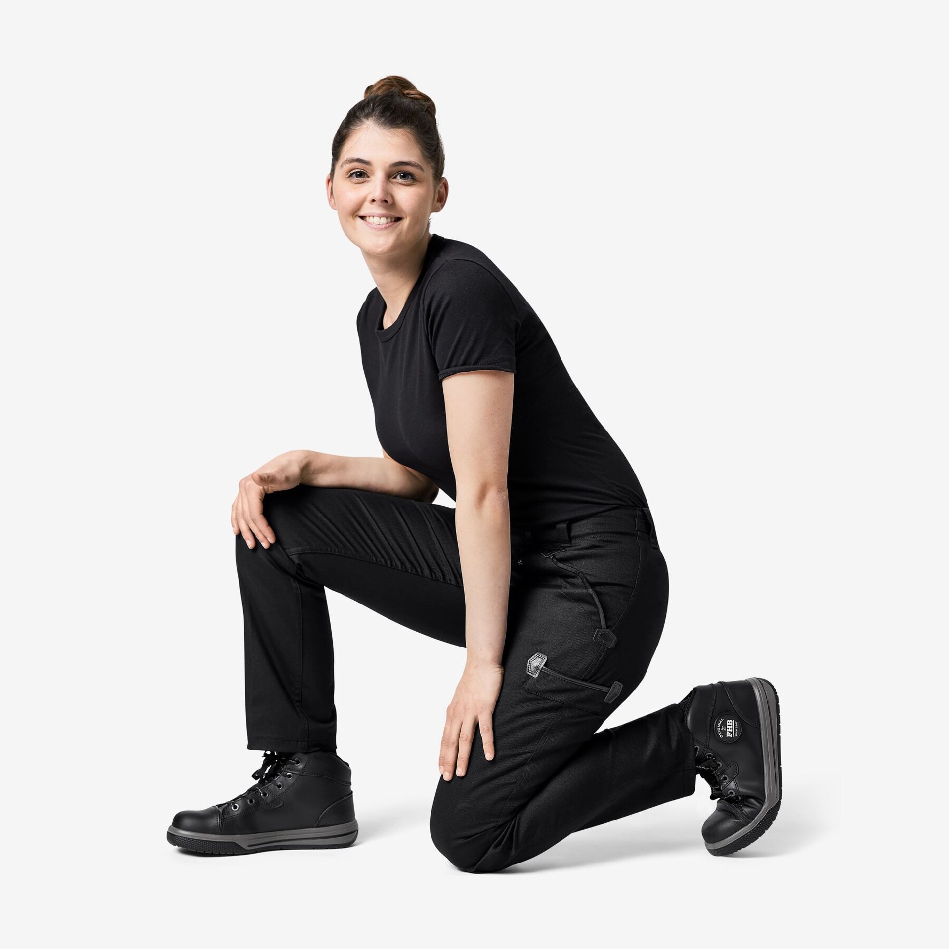 ANNA Zunfthose elastisch schwarz 72