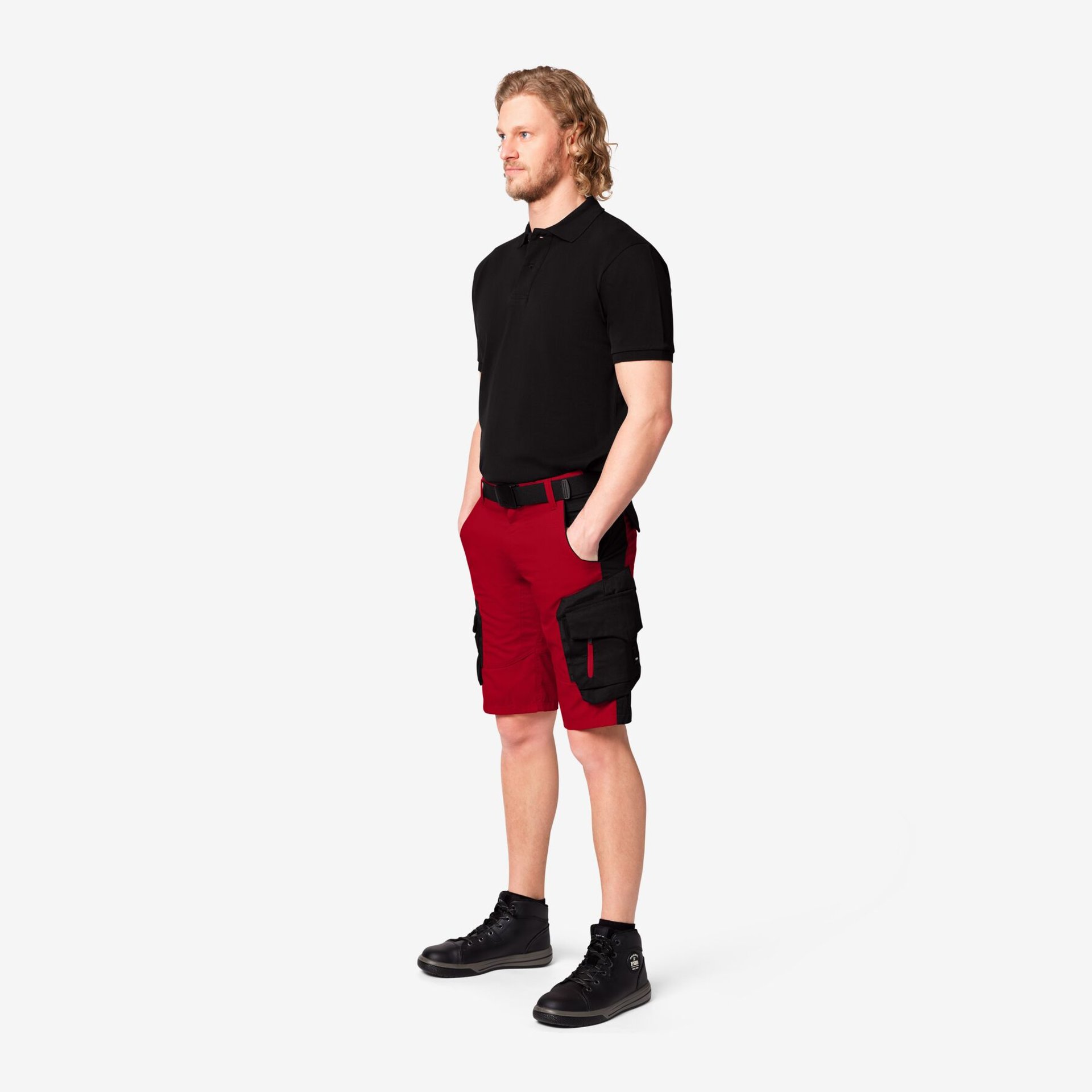 WULF Bermuda rot-schwarz 62