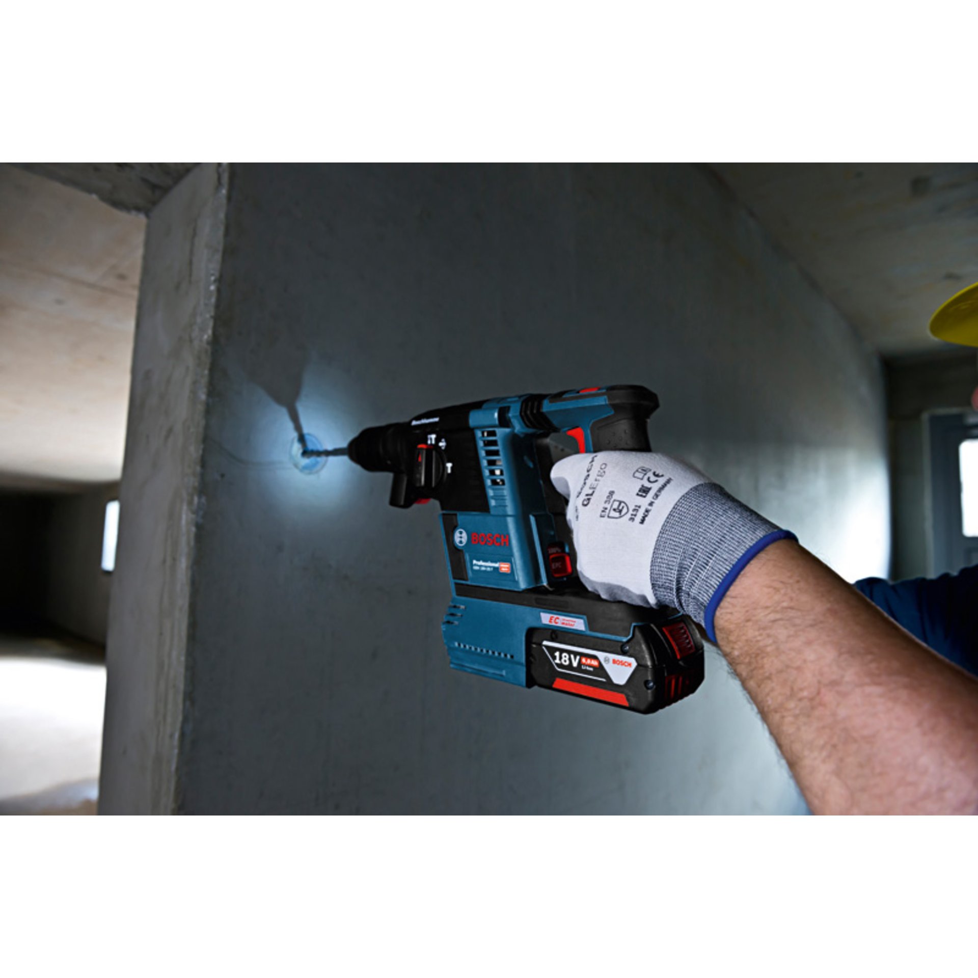 Akku-Bohrhammer mit SDS plus GBH 18V-26 in L-BOXX