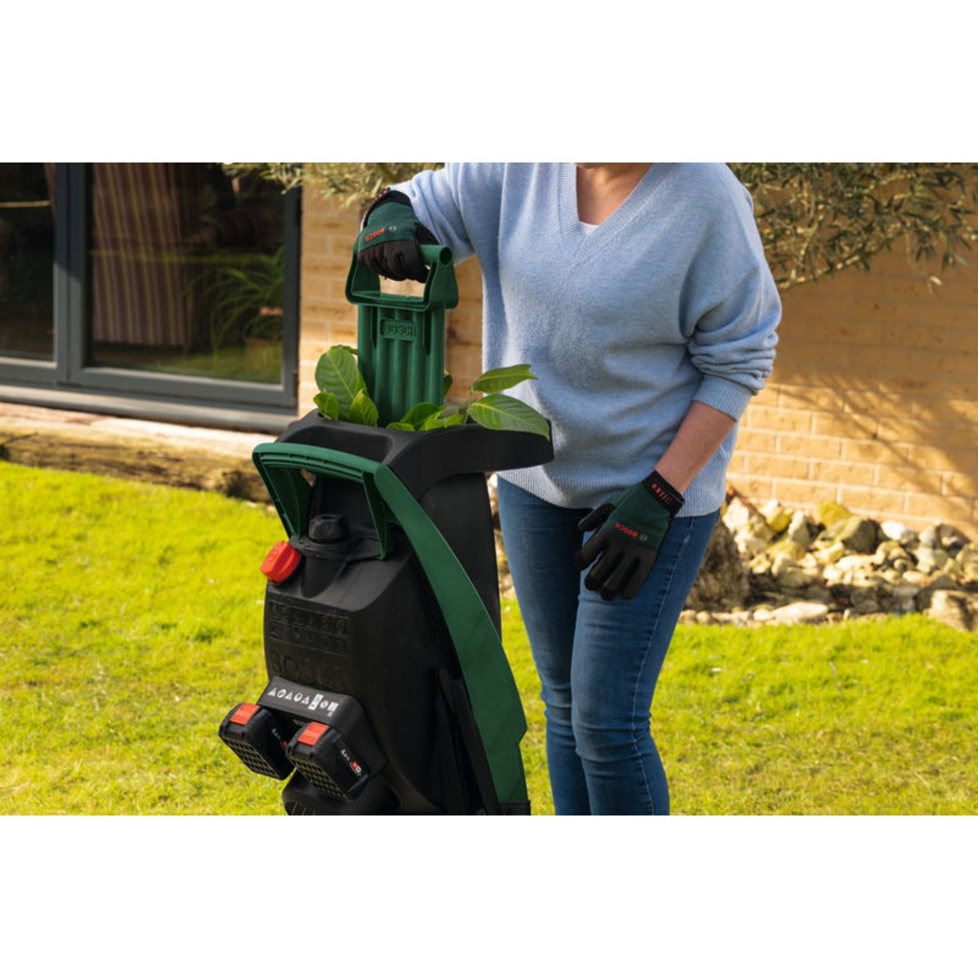 Häcksler UniversalShredder 2x18V-25