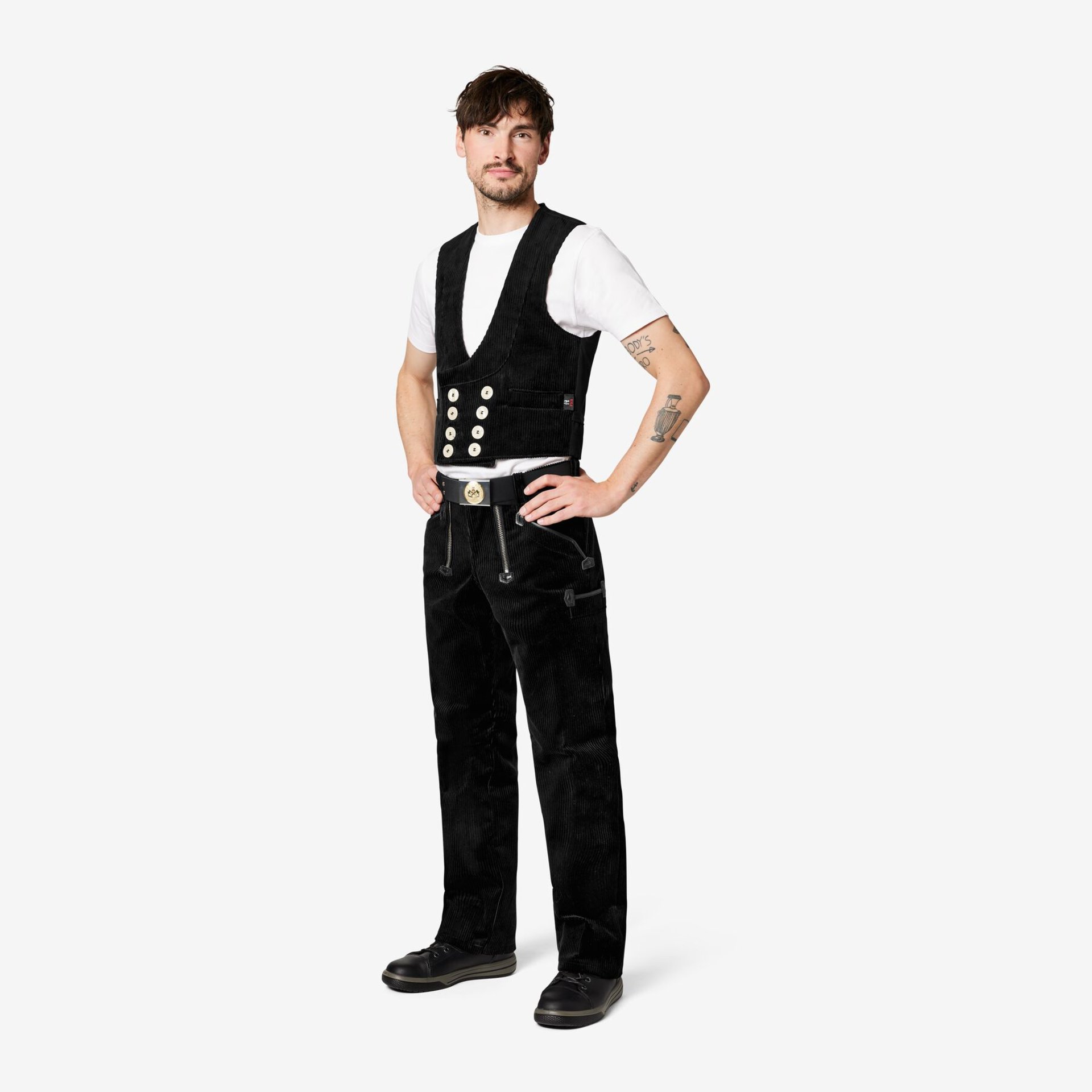 PAUL Zunfthose Trenkercord schwarz 24