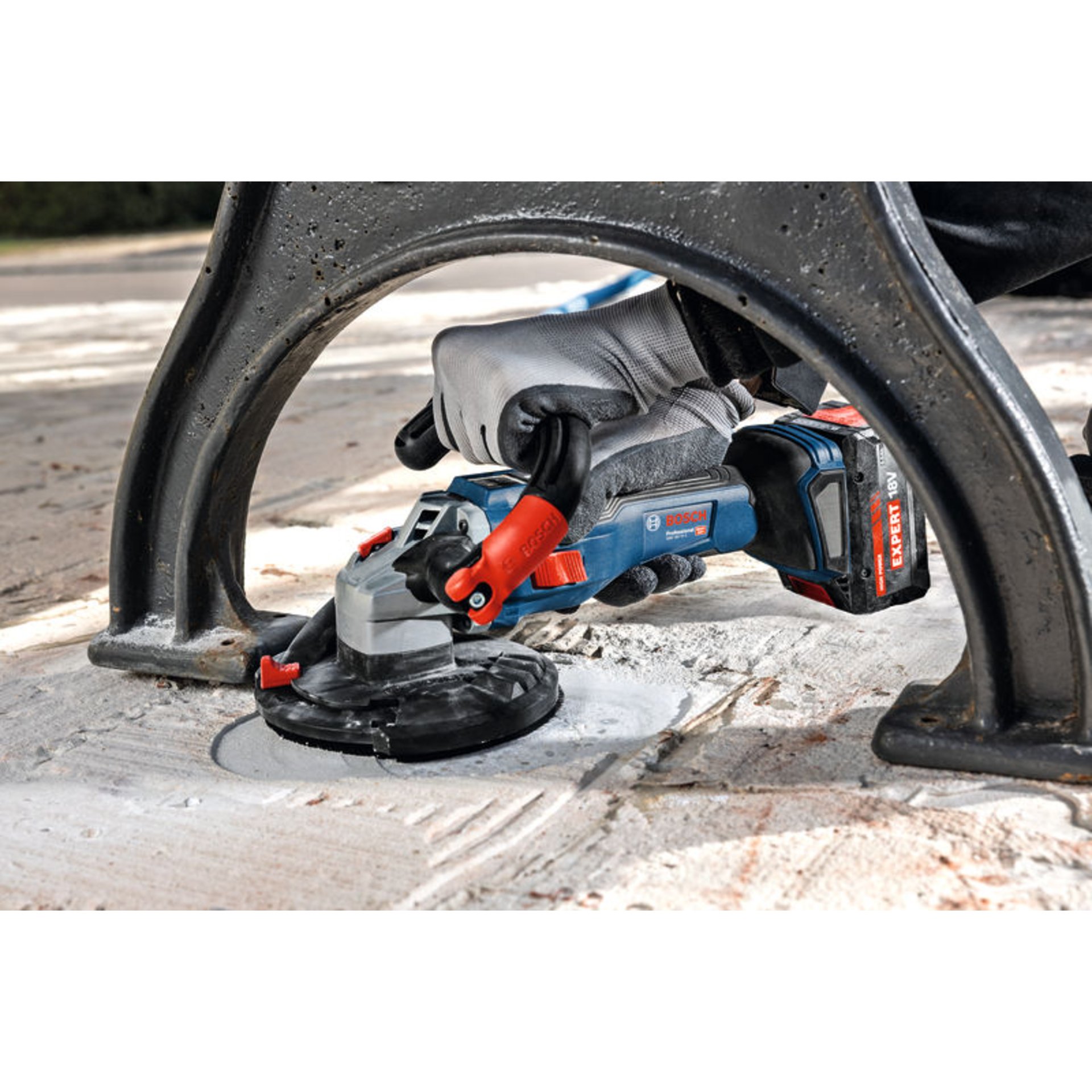Betonschleifer GBR 18V-15 S in L-BOXX