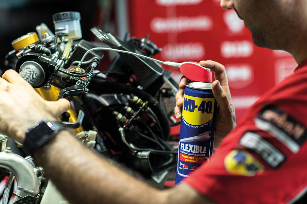 WD-40 Multifunktionsöl Flexible Spraydose 400ml