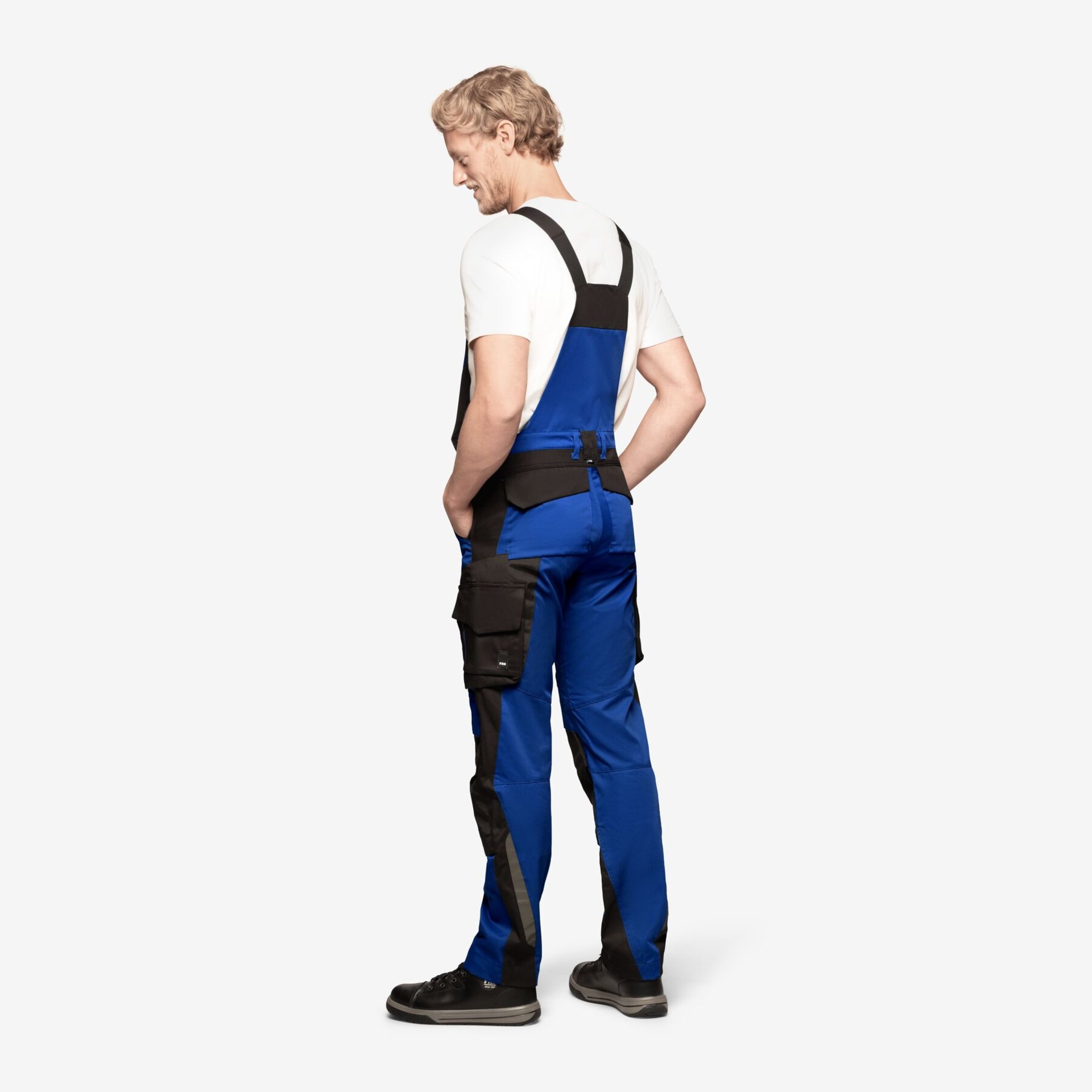 PASCAL Latzhose royalblau-schwarz 23