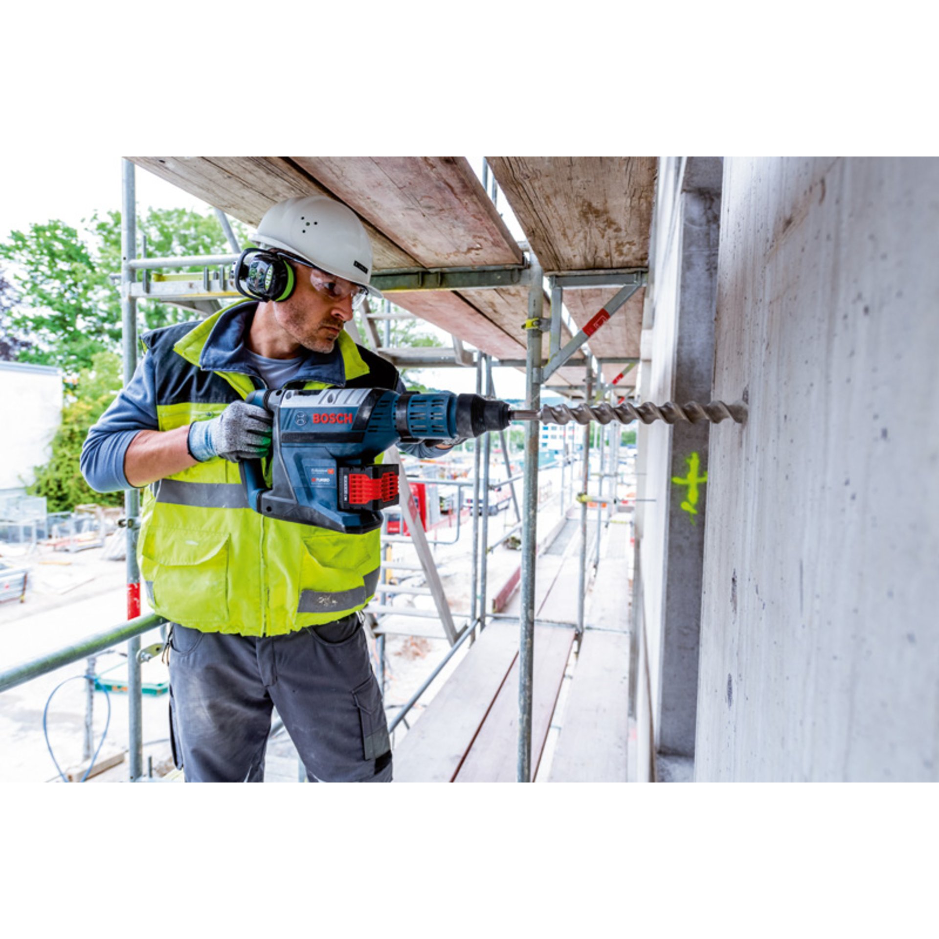 Akku-Bohrhammer BITURBO mit SDS max GBH 18V-45 C, 2 x Akku, Handwerkerkoffer