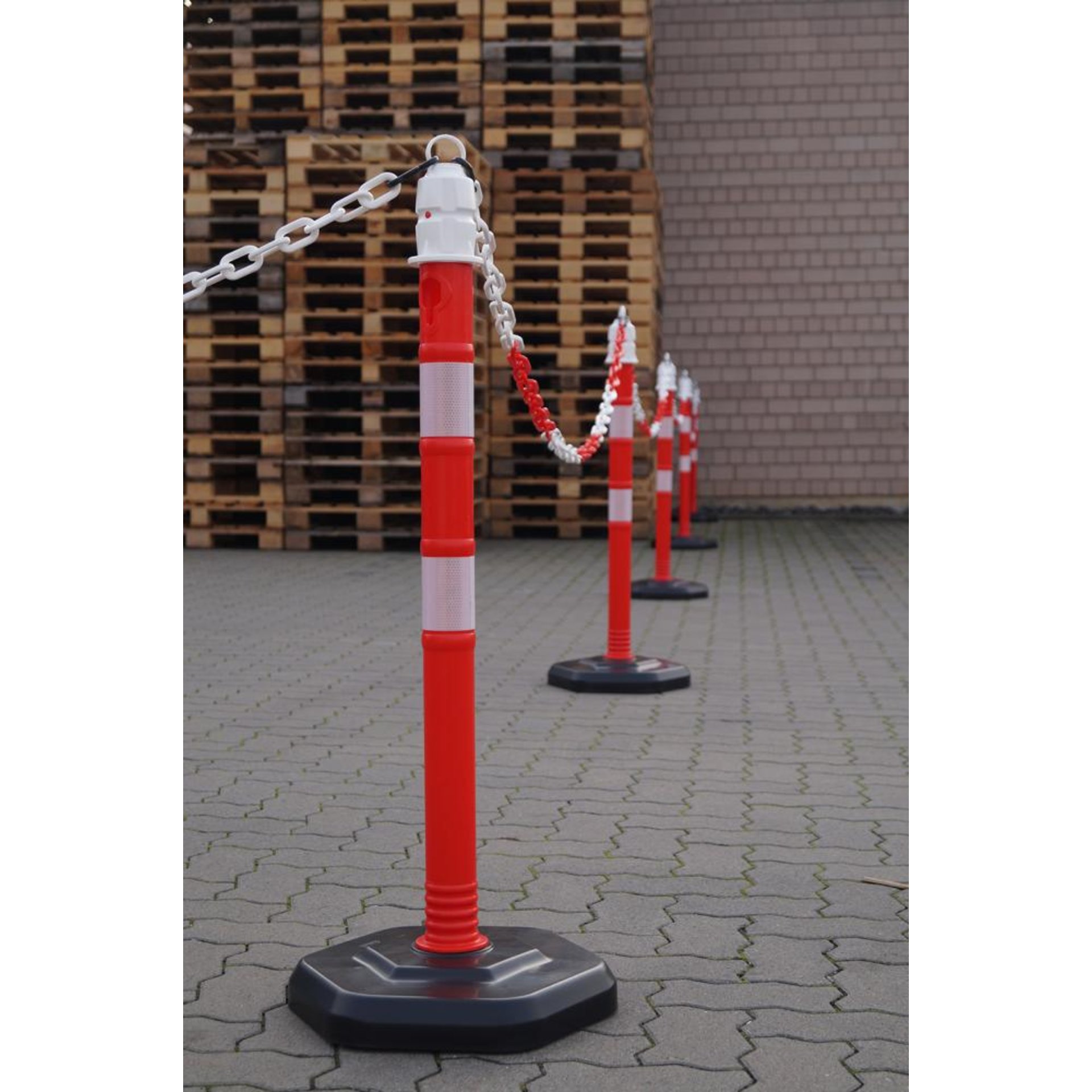 Kettenpfosten, r/w, 1000mm, Ø 63mm