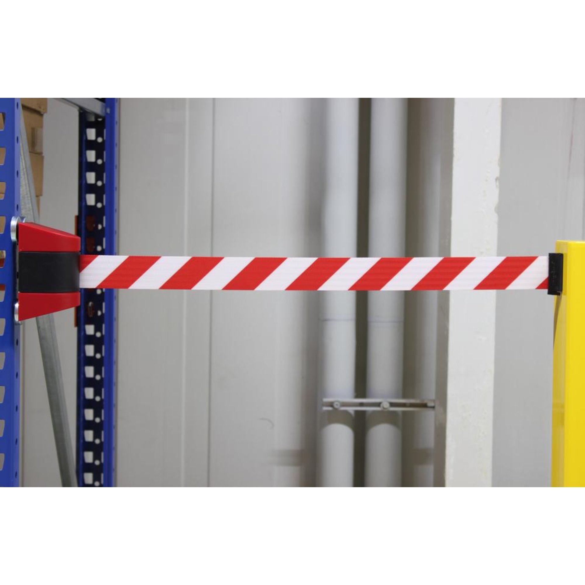Gurtband mit magnetischer Befestigung L4,6 m xB50 mm rot/schwarz