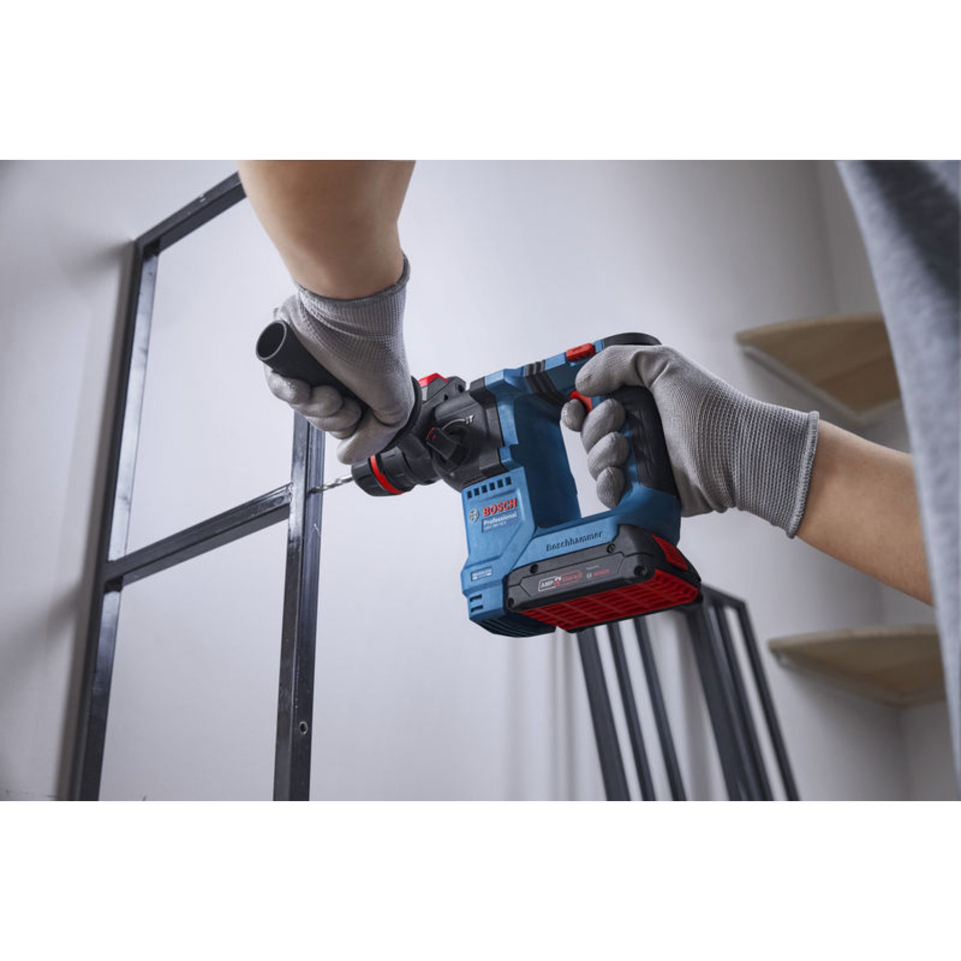 Akku-Bohrhammer mit ONECHUCK GBH 18V-18 X