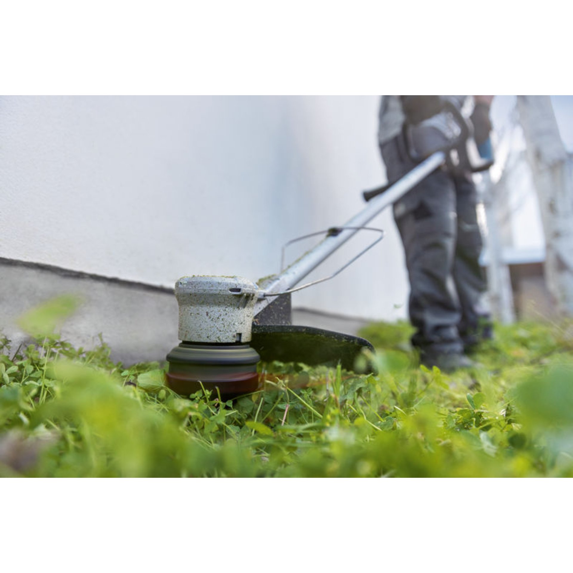 Akku-Rasentrimmer GRT 18V-33