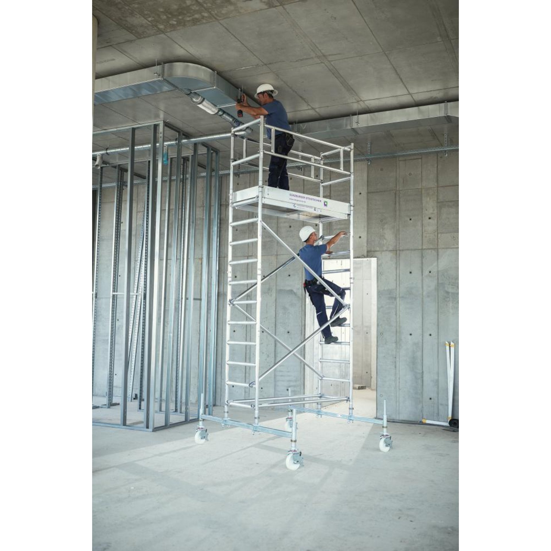 Rollgerüst m. Fahrbalken Plattform B2450xT750 mm Plattformhöhe 2,35 m Arbeitshöhe bis 4,35 m