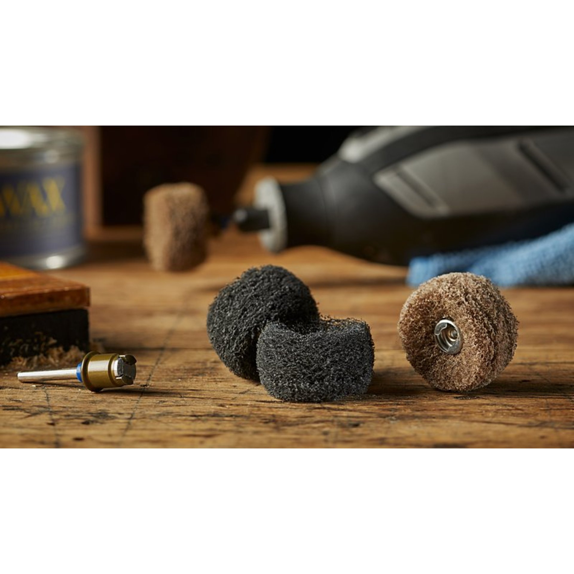 DREMEL® MAX EZ SpeedClic Feinschleifscheiben, Körnung 180 und 280