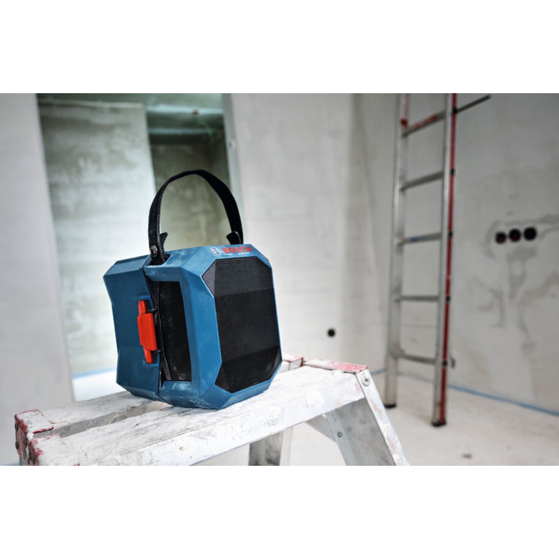 Bluetooth®-Lautsprecher GPB 18V-1 C mit Batterieabdeckung