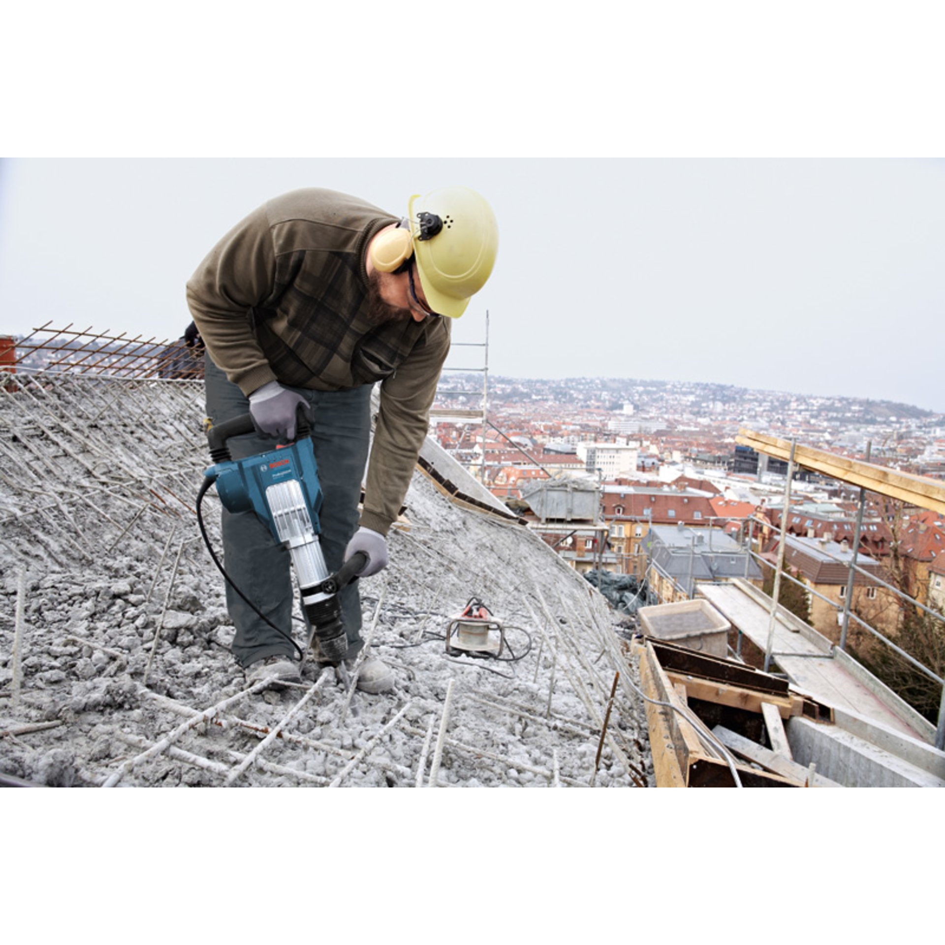 Schlaghammer mit SDS max GSH 11 VC im Handwerkerkoffer