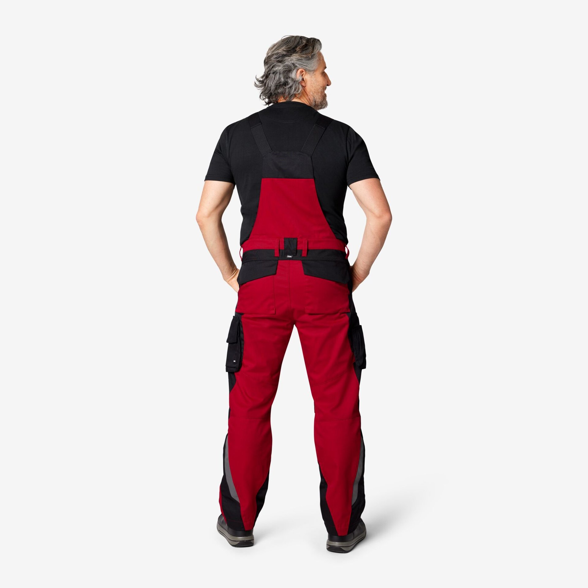 PASCAL Latzhose rot-schwarz 42