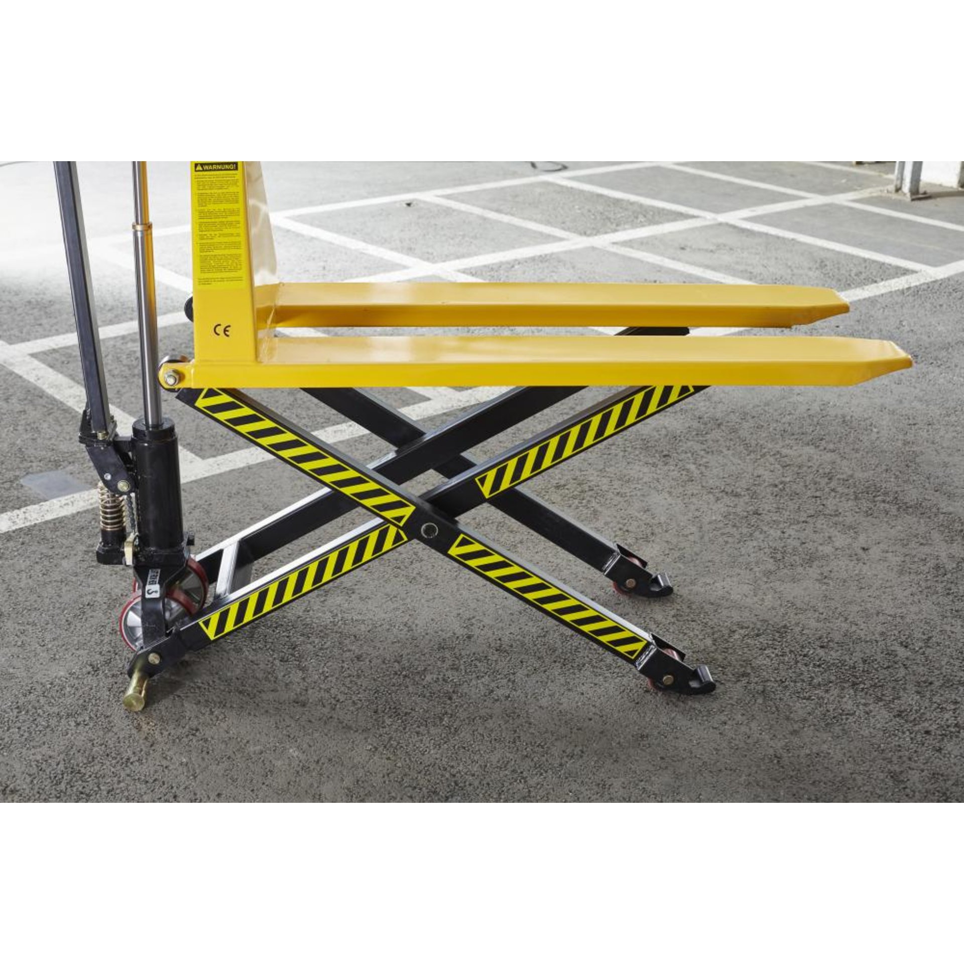 Scherengabelhubwagen HLT1-520 Hublast 1000 kg