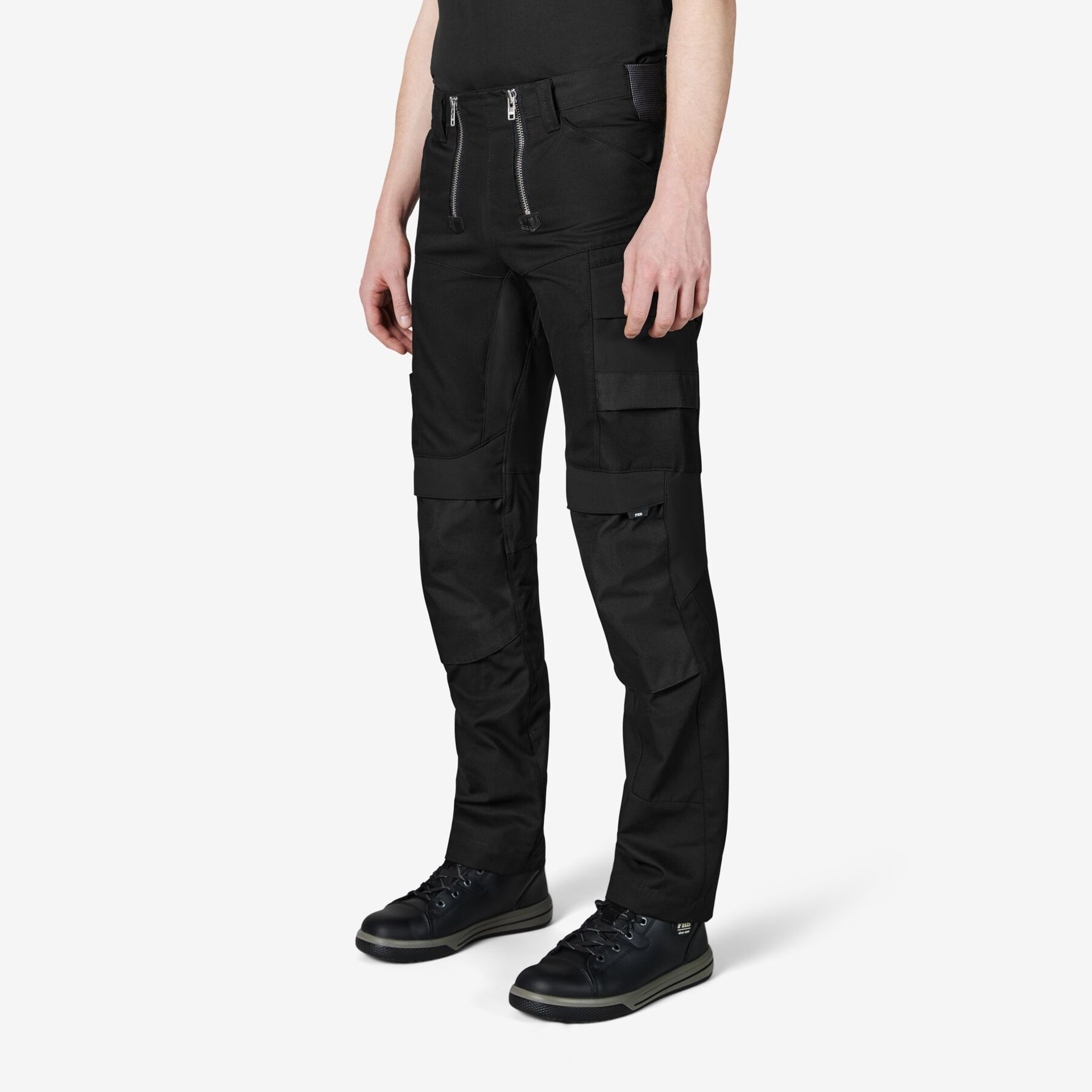 MAXI Zunfthose elastisch schwarz 102
