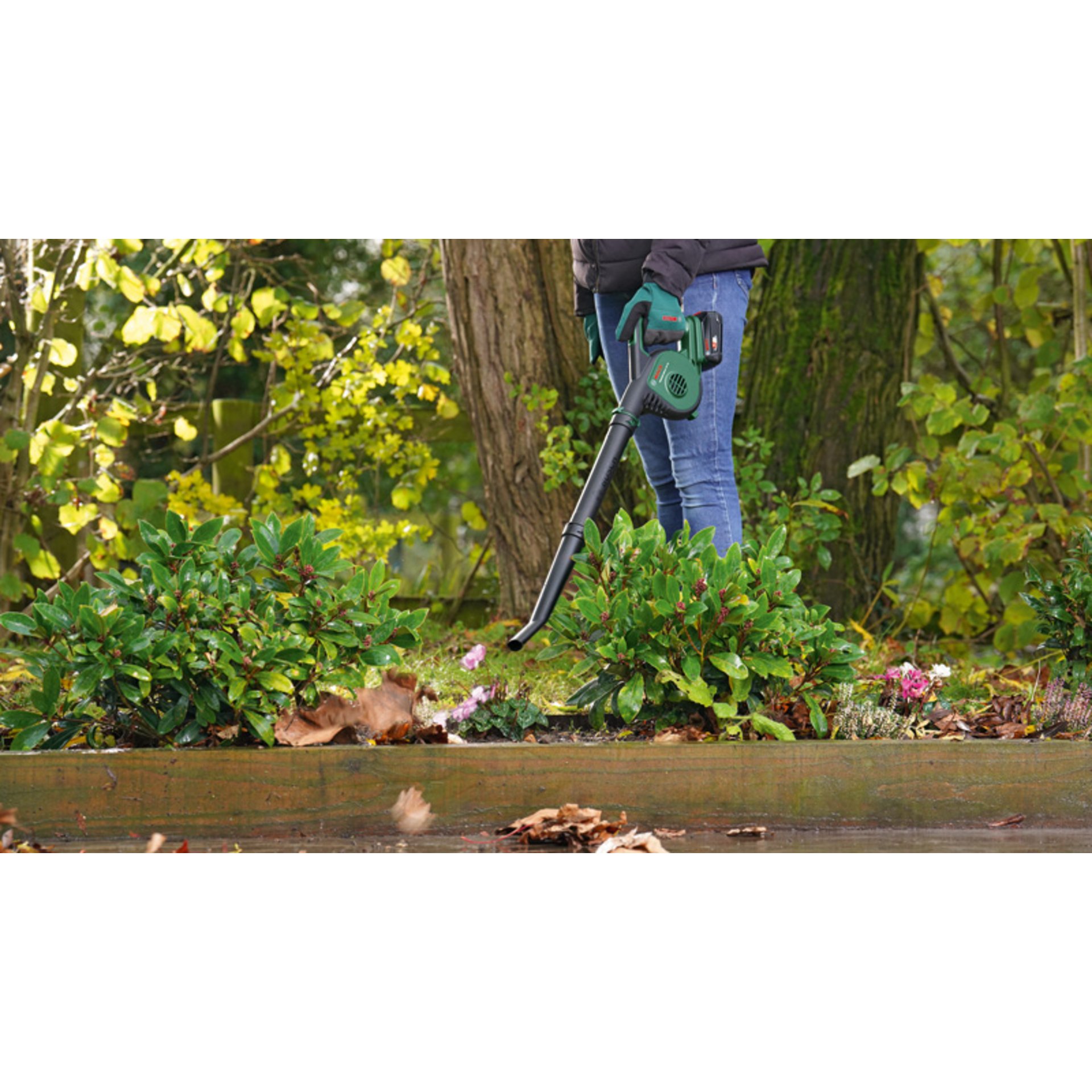 Akku-Laubbläser UniversalLeafBlower 18V-130