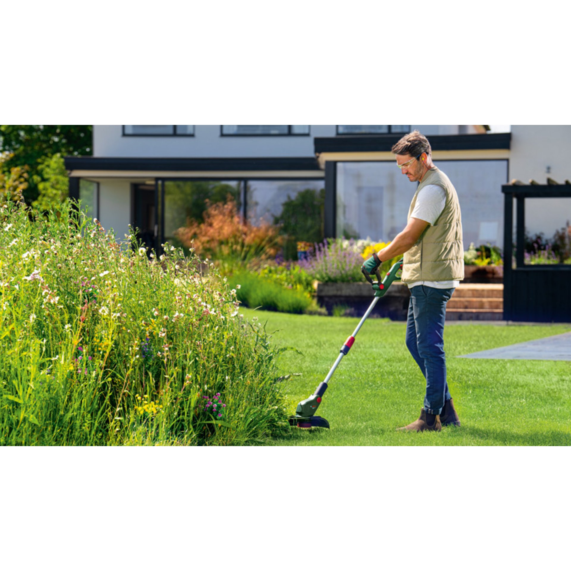 Akku-Rasentrimmer UniversalGrassCut 18V-23-450