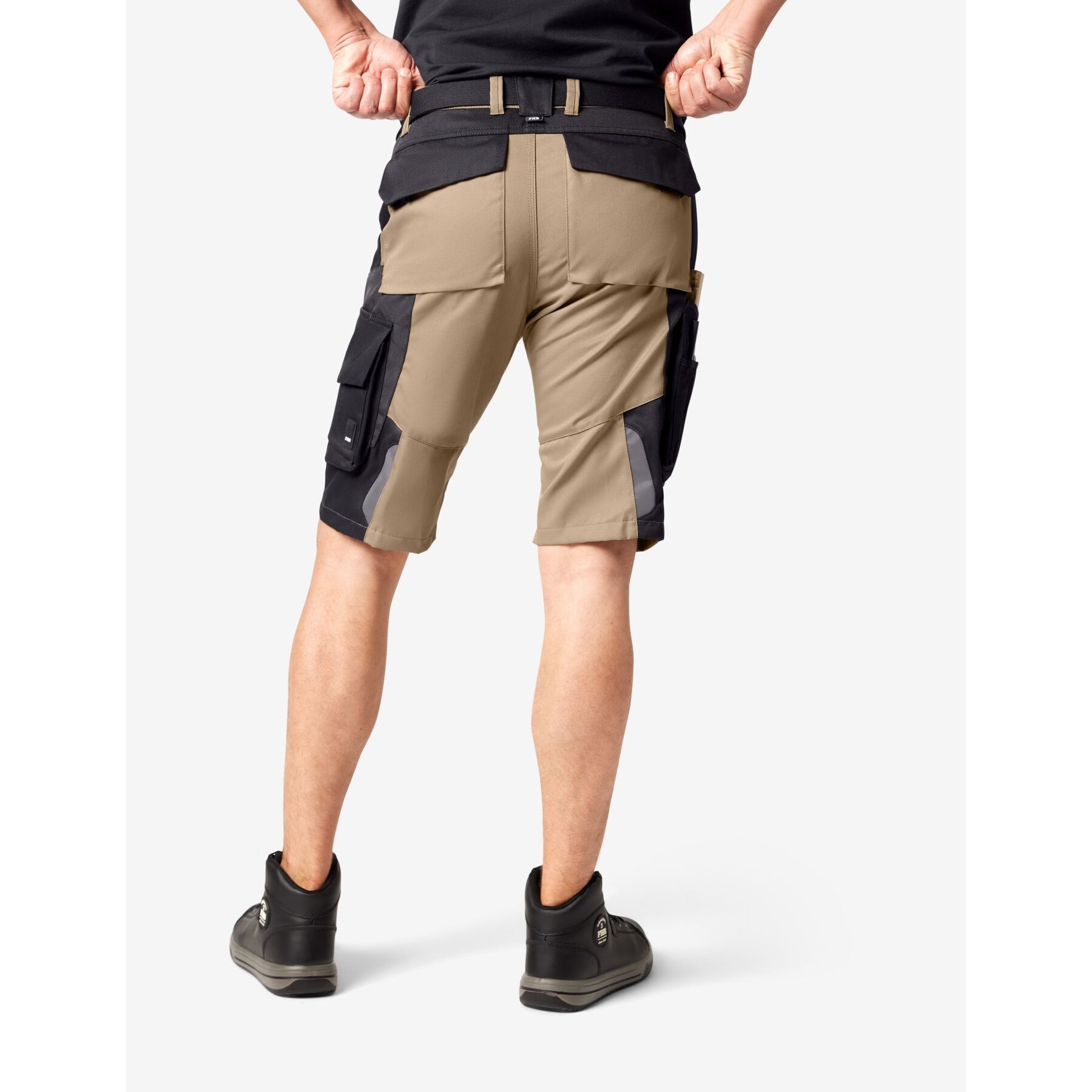 WULF Bermuda beige-schwarz 52