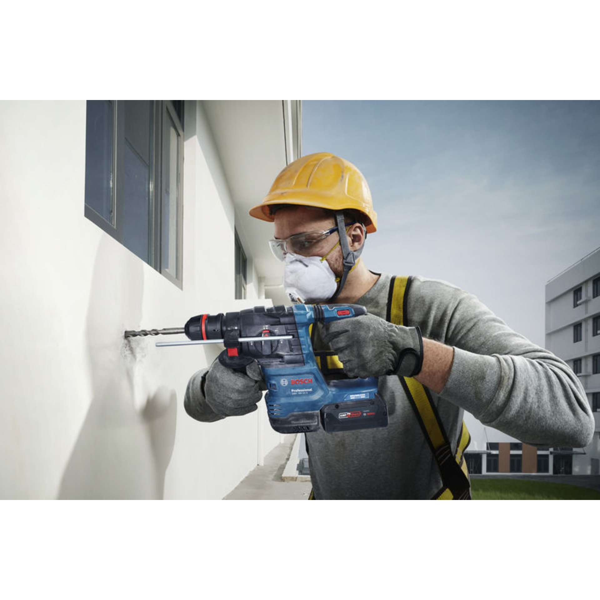 Akku-Bohrhammer mit ONECHUCK GBH 18V-22 X, 2 x Akku GBA 18V 4.0Ah in L-BOXX 136