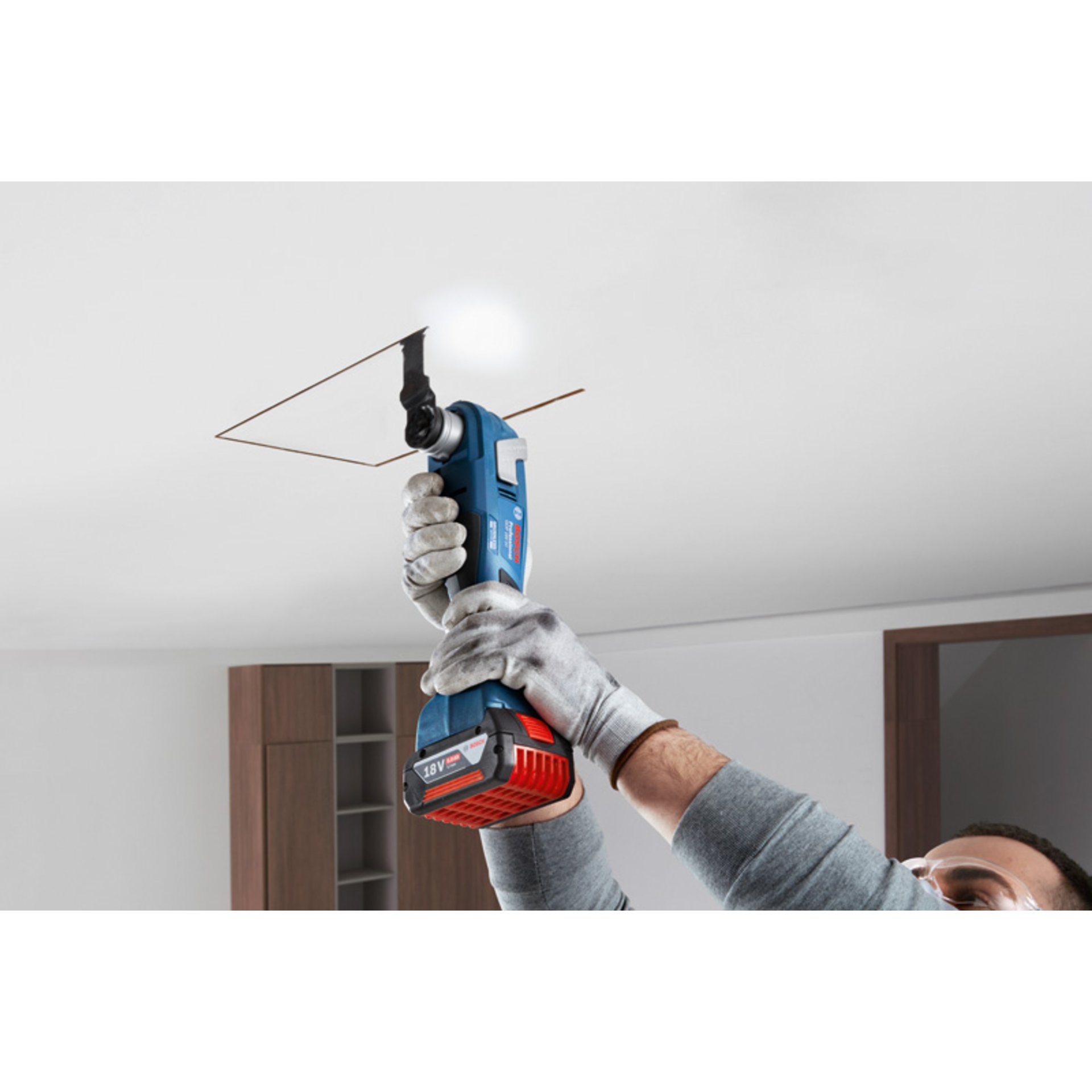 Akku-Multi-Cutter GOP 18V-34 in L-BOXX