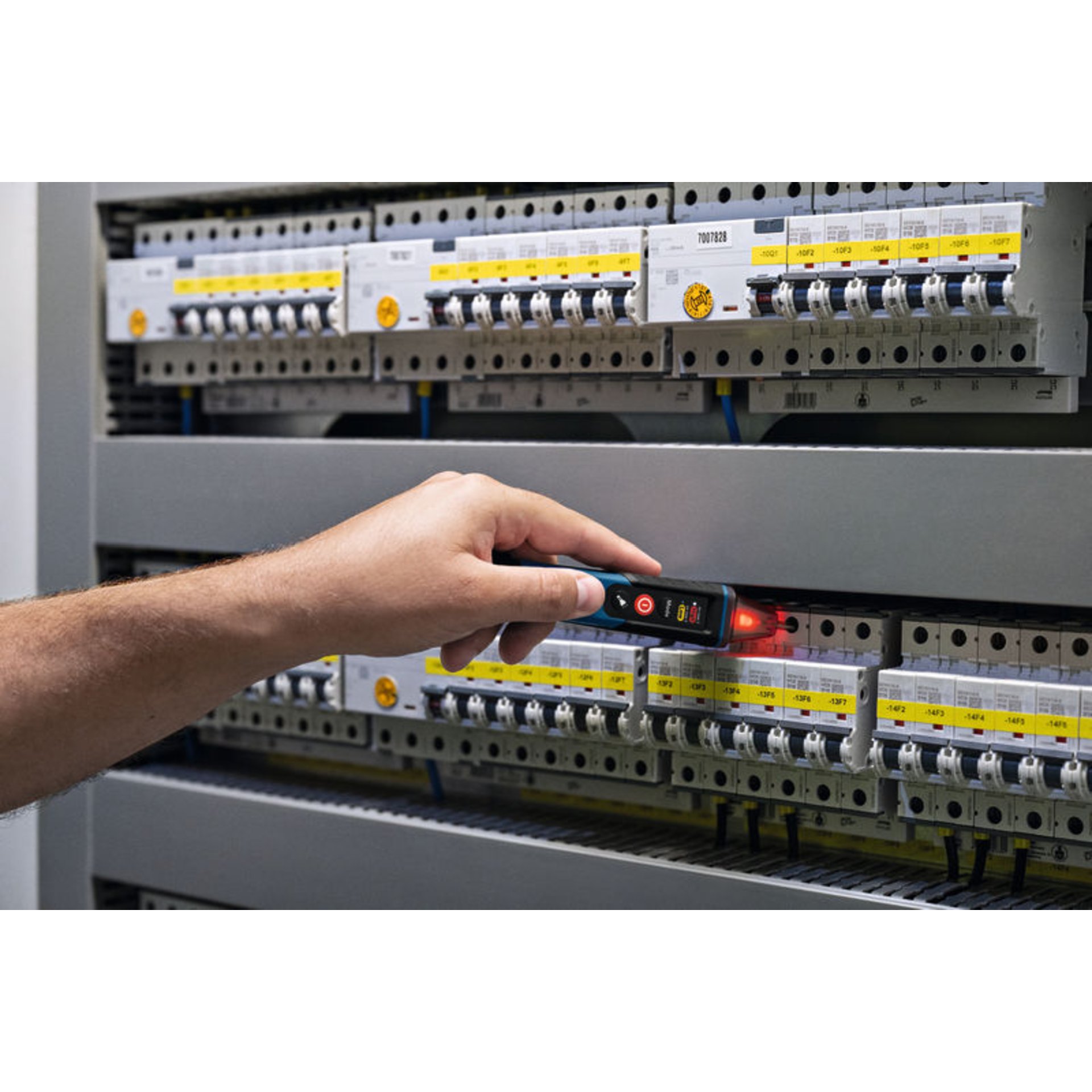 Berührungsloser Spannungsprüfer GVD 1000-17