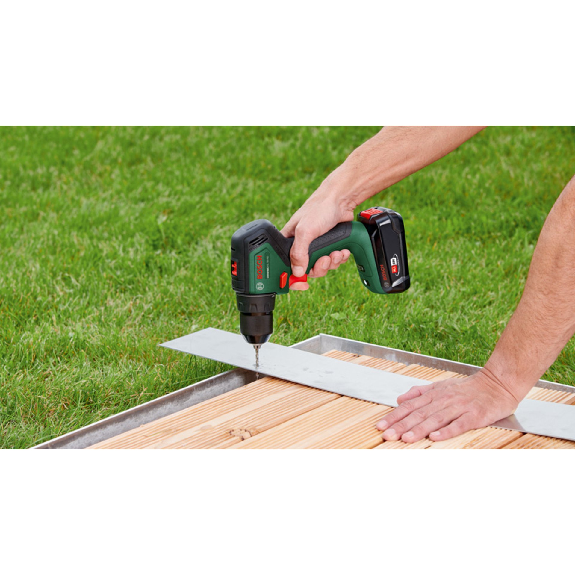 Akku-Bohrschrauber UniversalDrill 18V-60, 1 x Akku PBA 18V 2.0Ah, Tragekoffer