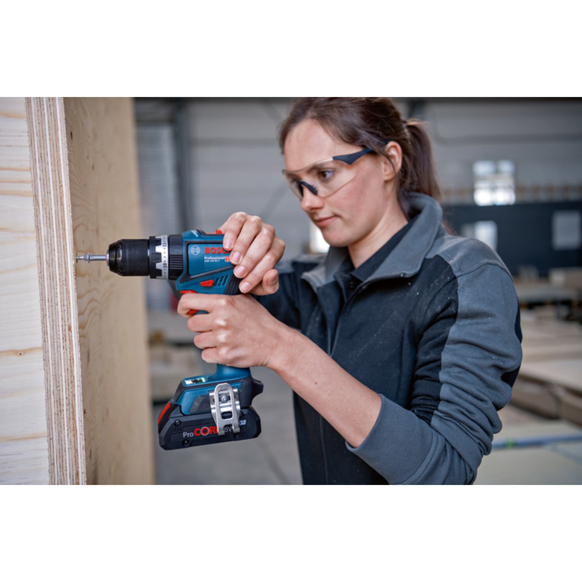 Akku-Schlagbohrschrauber GSB 18V-90 C, 2 Akku GBA 18V 5.0Ah, Ladg. u. L-BOXX