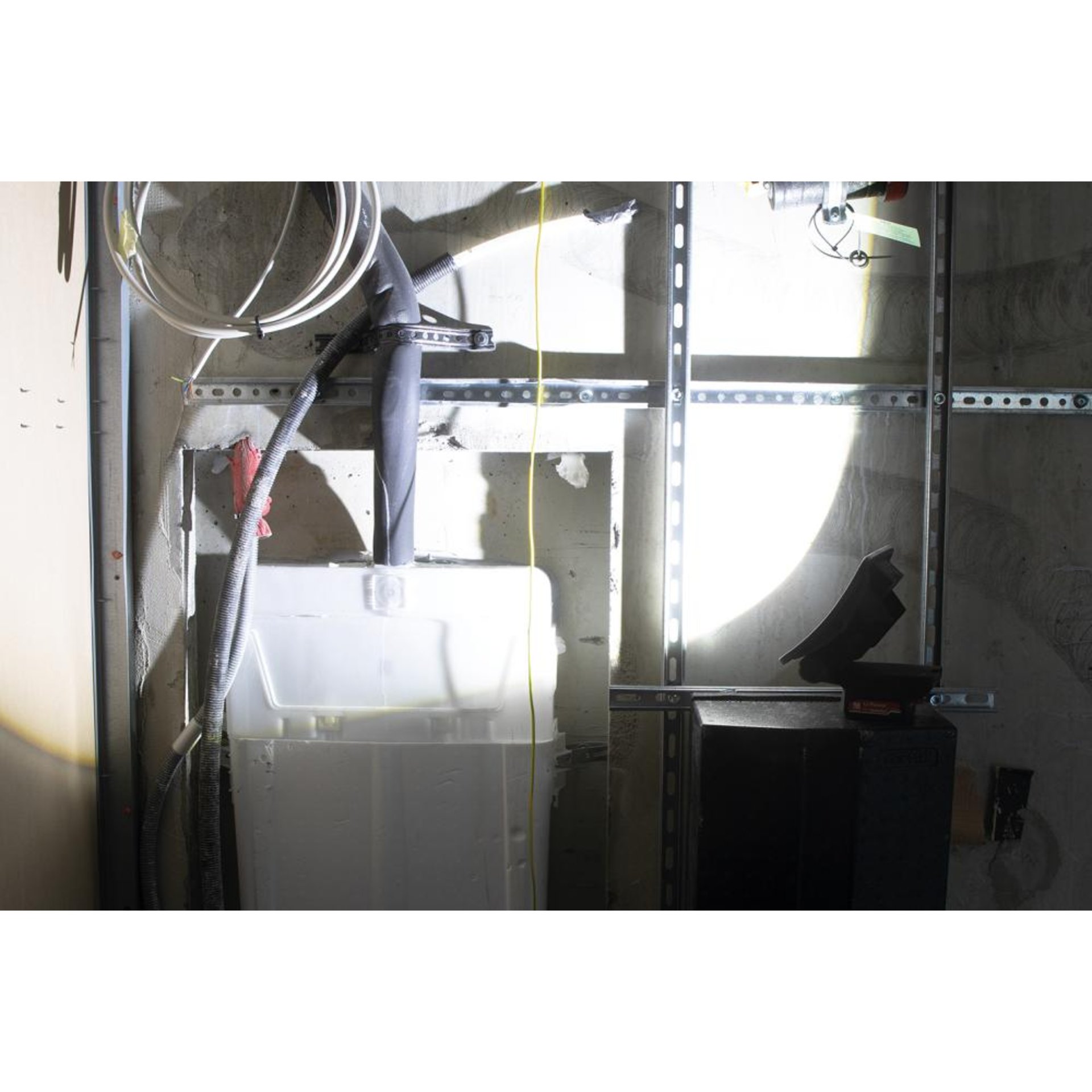 Akku-Arbeitsleuchte NOVA 2 CONNECT 200-2000Lumen ohne Akku SCANGRIP